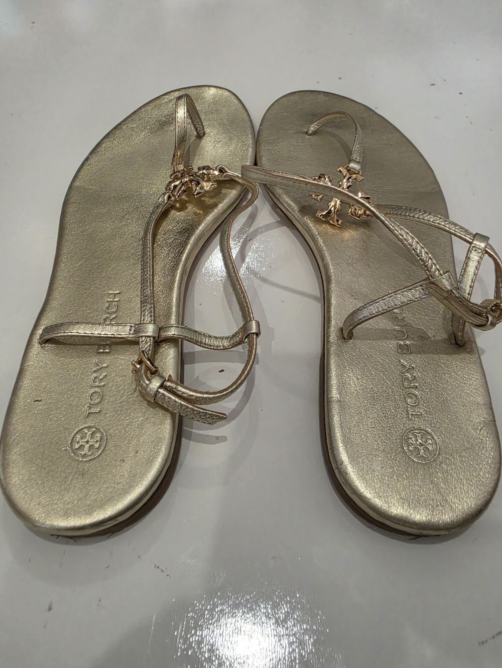 Tory Burch Metallic Gold T-Strap Flat Sandals Size 9.5 - Picture 2 of 6
